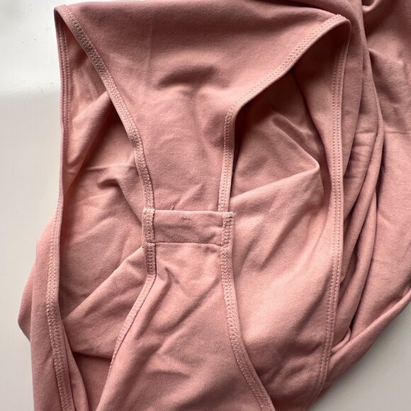 A New Day Light Pink Nylon/Spandex Scoop Neck Bodysuit Womens Size Medium NWOT - Picture 3 of 7